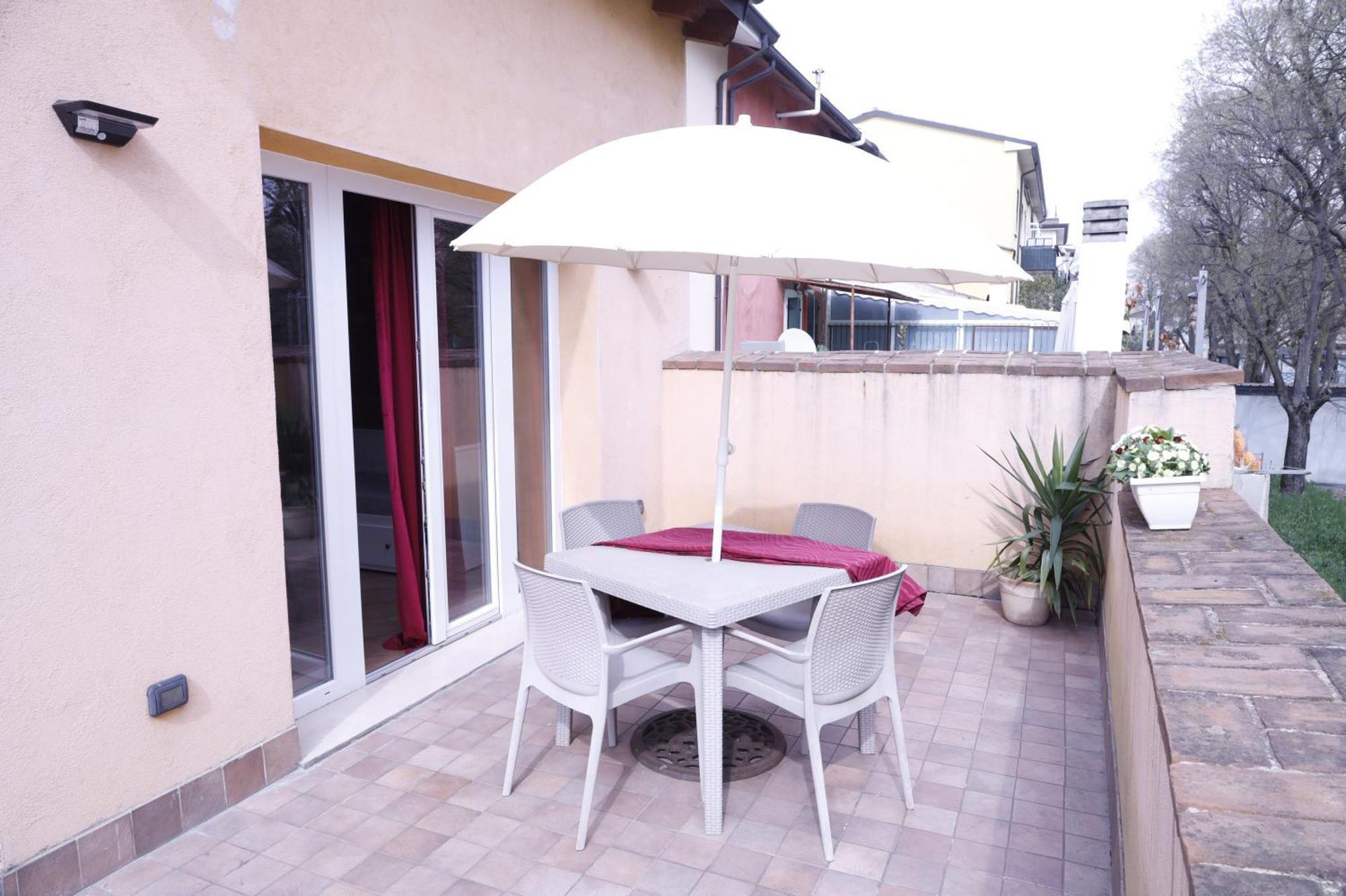 Amira Suite Fiera Verona Kültér fotó