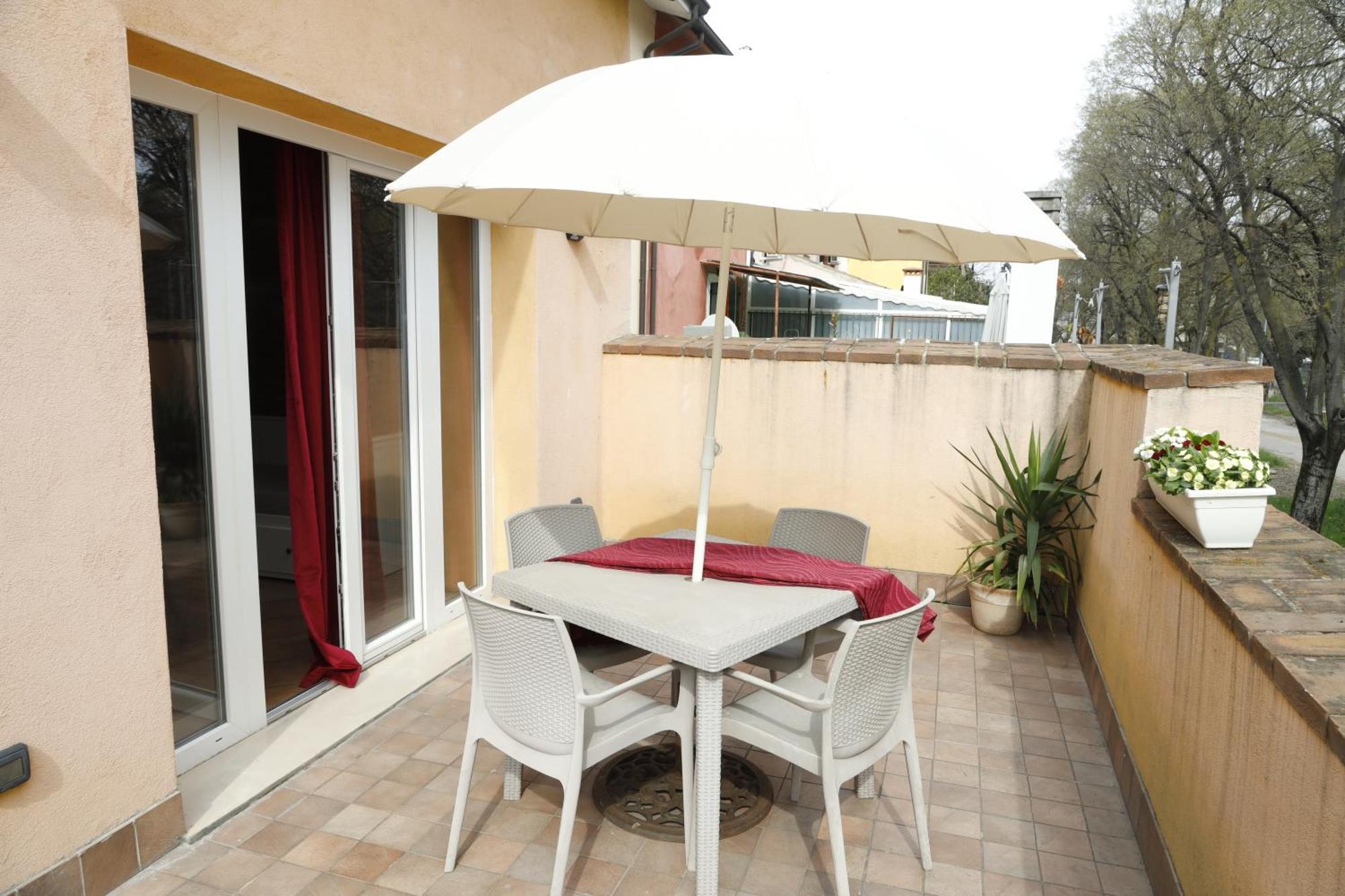 Amira Suite Fiera Verona Kültér fotó