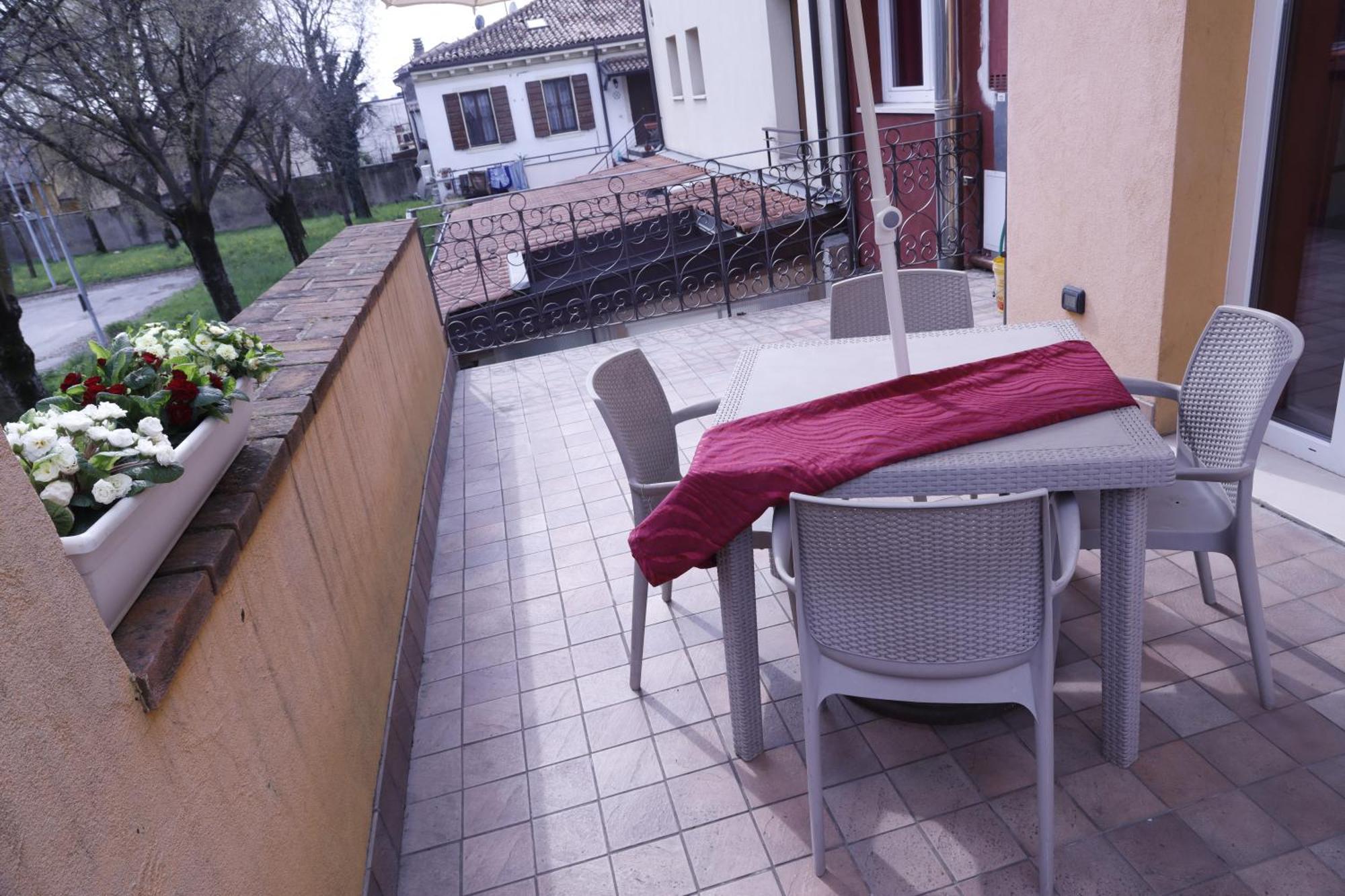 Amira Suite Fiera Verona Kültér fotó